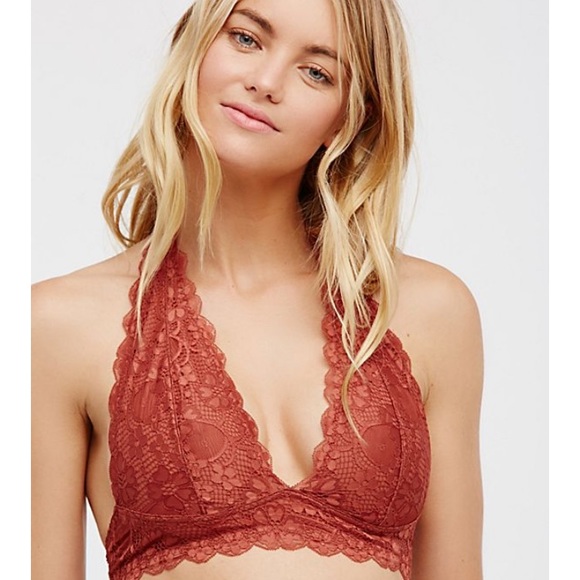 Free People Other - Free People Galloon lace halter bralette